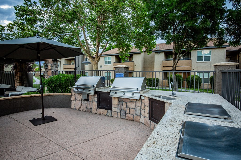 Outdoor Barbeques at River Walk Apartments